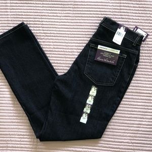 NWT Vanderbilt Dark Wash Jeans👖👖